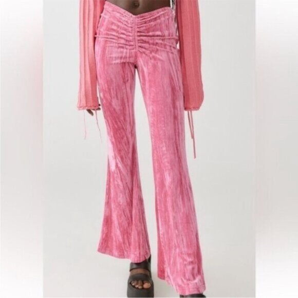 Urban Outfitters | Apolonia Flare Pants Hot Pink Rose Velvet Retro Cinched Large - Picture 1 of 7